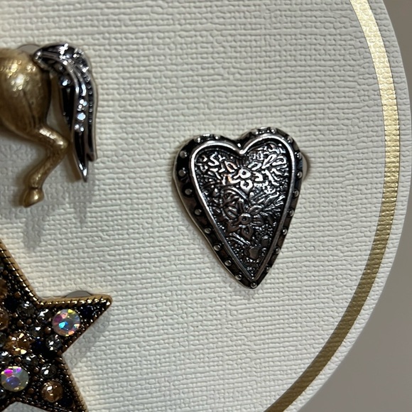 Piper K | Equestrian/Boho Motif Brooch Set - Picture 6 of 12